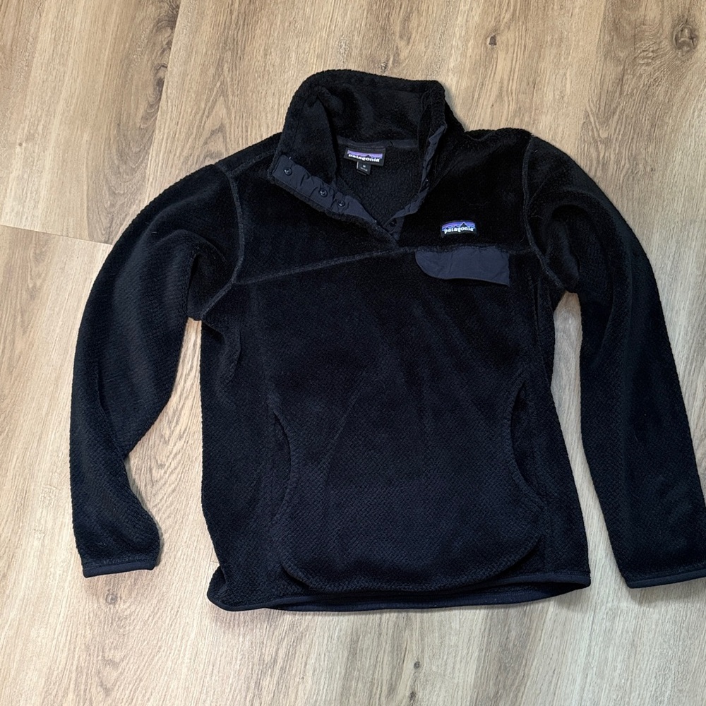 Patagonia Black Fleece Pullover
